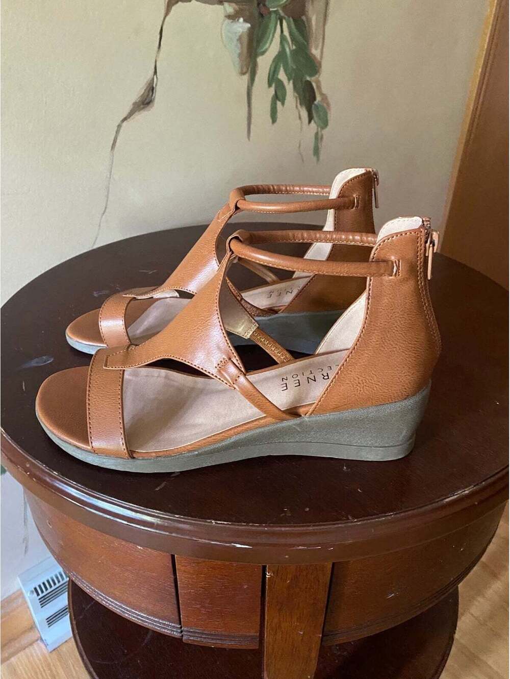 Journee Collection Women’s Traylee Wedge Sandals